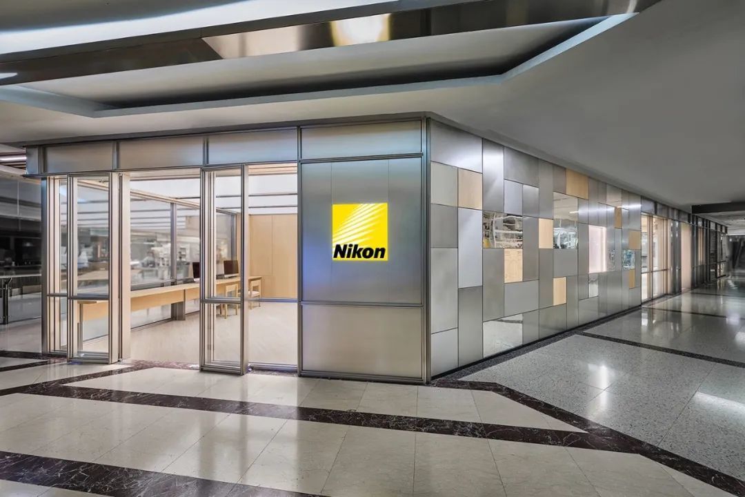 微信成立电商产品部/京东回应外卖系统崩溃/国内首家破产 5A 景区获游客点赞