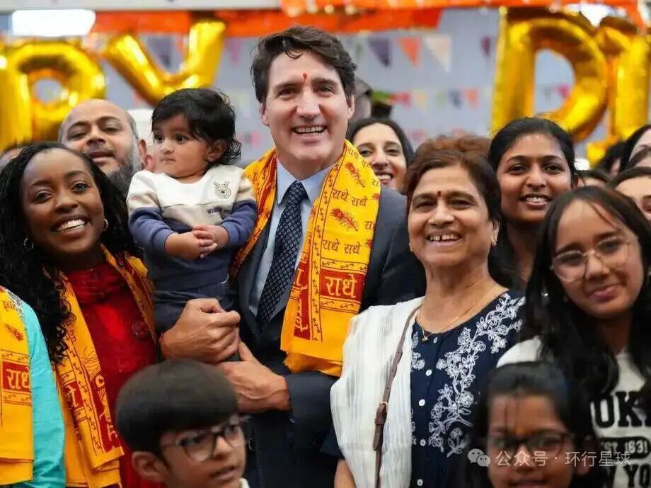 〓 加拿大前总理特鲁多参加印度教排灯节。