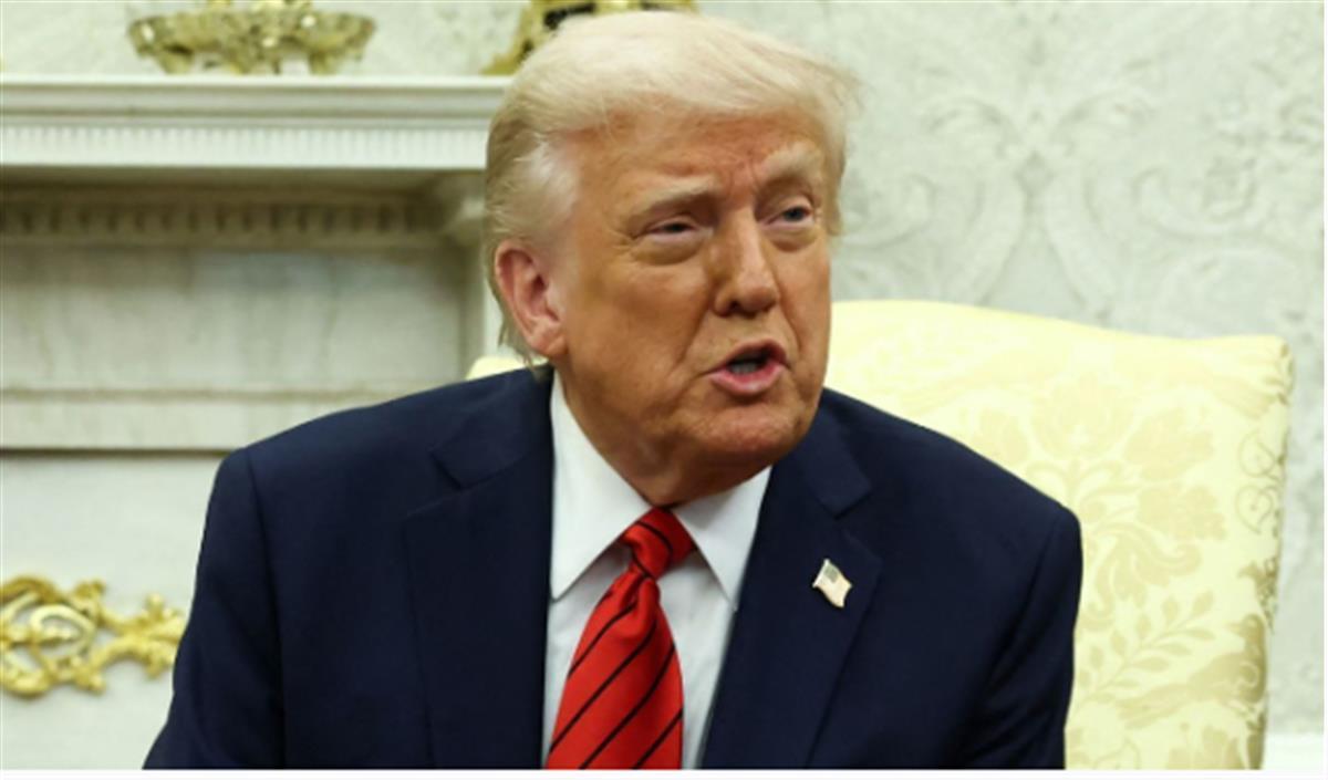 特朗普在经济问题上的支持率跌至其总统生涯最低，美国多地举行抗议活动