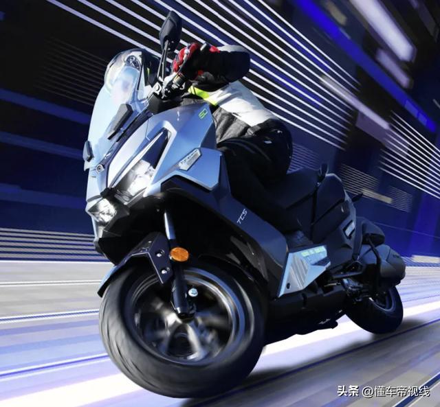 新款光阳Racing H150豪华版