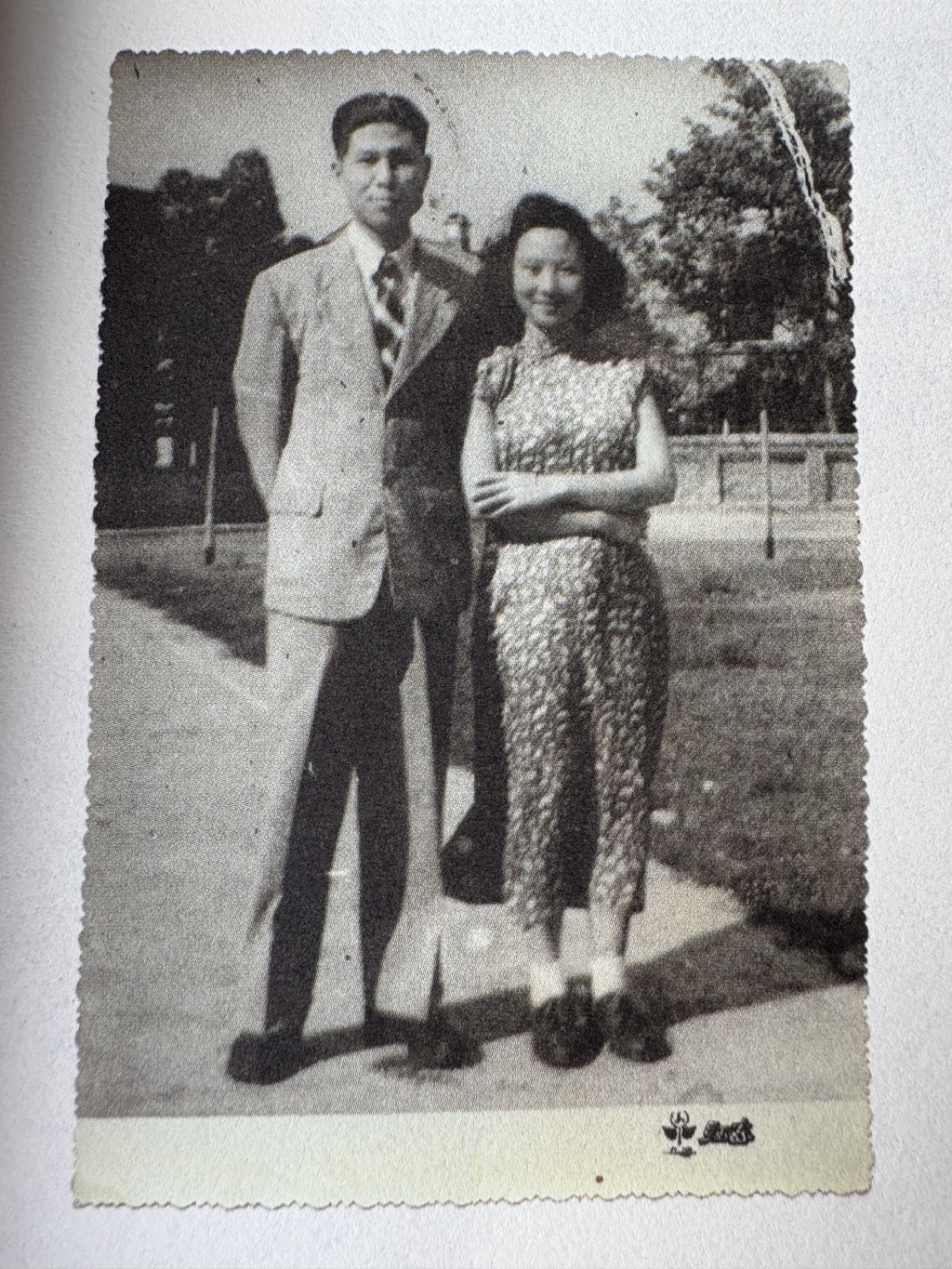 钱林保和高芳仪,摄于1946年春。翻拍自《一个中国远征军翻译官的爱情书简》