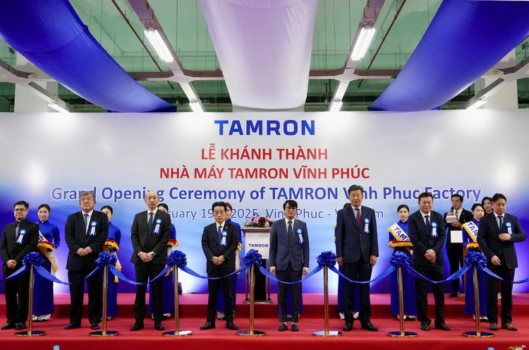Tamron-manufacturing-plant-in-Vietnam-2.jpg