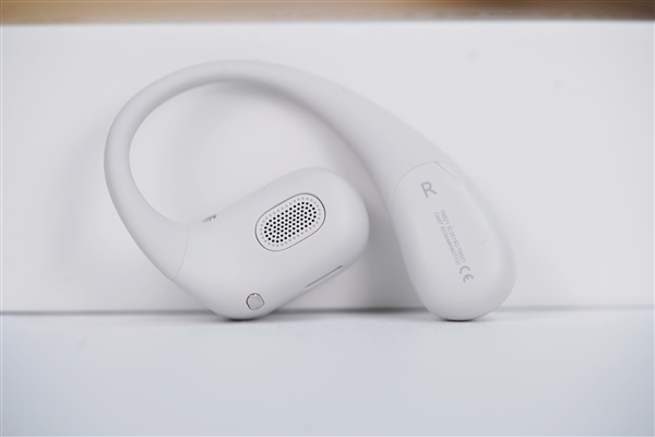 华为首款开放式耳挂耳机!FreeArc图赏