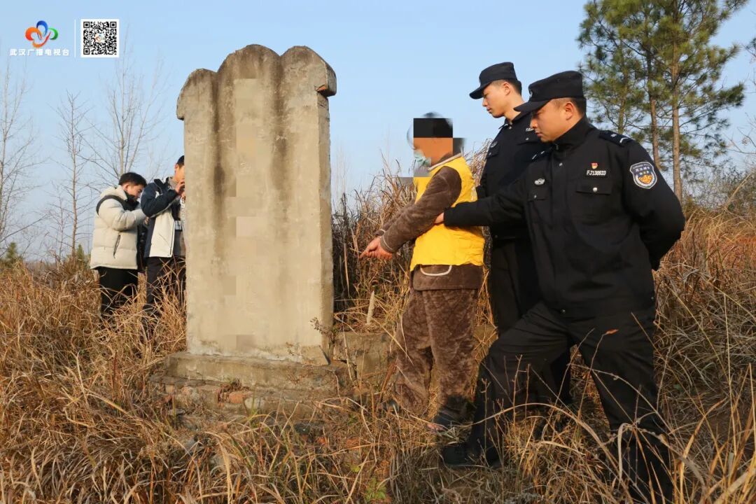 金店惊现神秘盗洞,价值170万元黄金不翼而飞,男子将其藏入祖坟