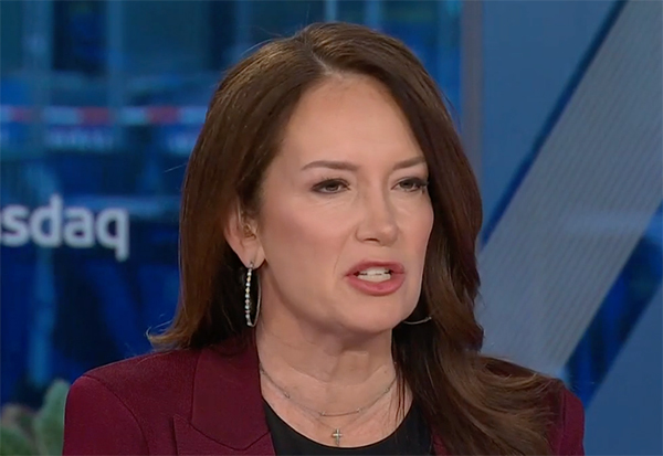 当地时间11月24日,美国农业部长布鲁克·罗林斯接受美国消费者新闻与商业频道(CNBC)采访,谈及中国采购美国大豆。 视频截图