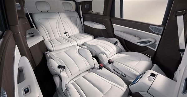 腾势N9黑武士爆火:1000多台一小时就抢购一空 官方紧急加推