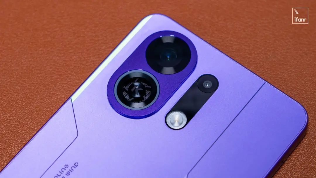 OPPO K13 Turbo Pro 发布:1999 元起售!给性能机加风扇,真的有用吗?