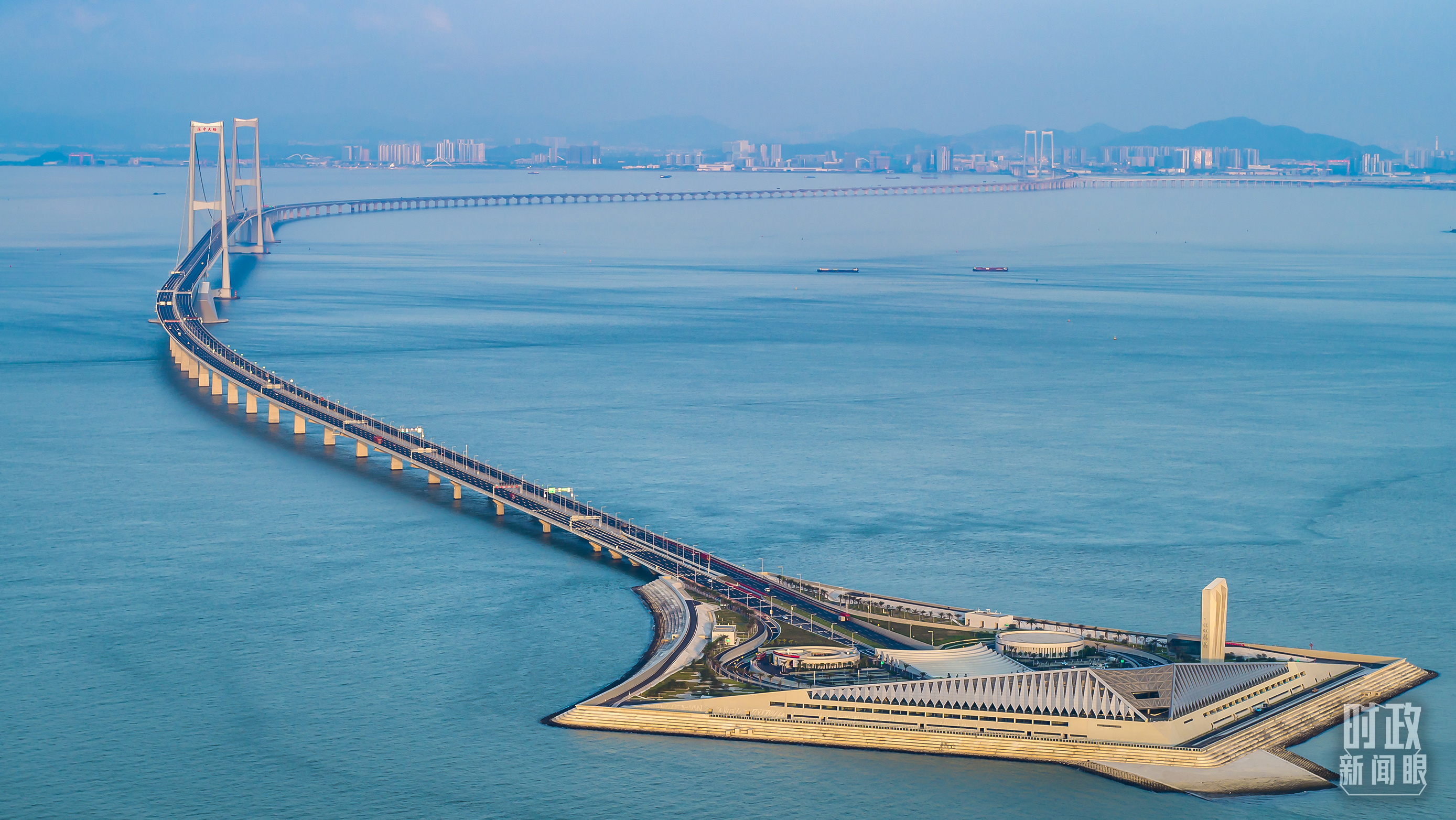 △深中通道。（总台记者邓裕达拍摄）