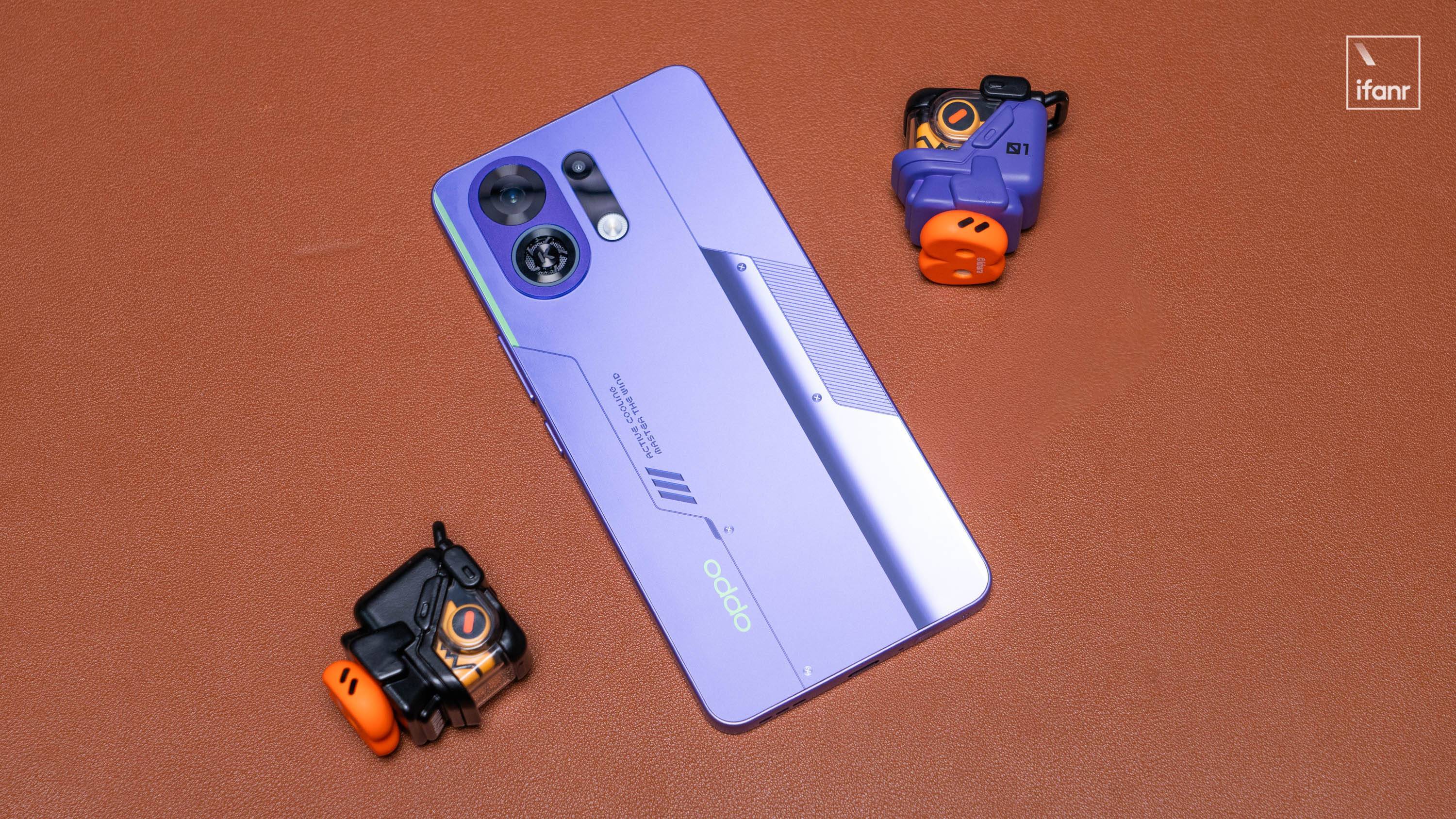 OPPO K13 Turbo Pro 发布:1999 元起售!给性能机加风扇,真的有用吗?
