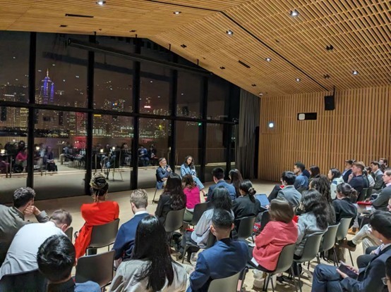 李成在香港与清华大学苏世民书