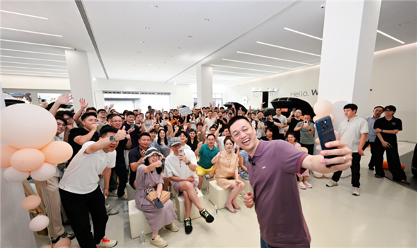 理想i8光速降价了!还有机会扳回一城吗