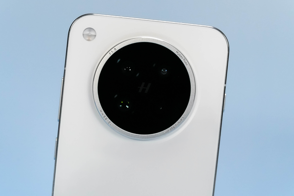 OPPO Find X8s评测:轻薄旗舰的小屏革命与全能进化