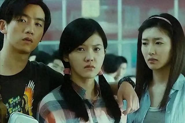 原来他俩是夫妻!巅峰时期传出喜讯,结婚恩爱9年零绯闻