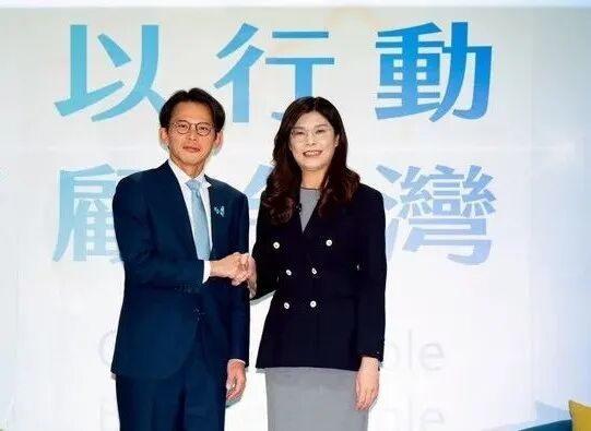 ▲民众党主席黄国昌、国民党主席郑丽文19日会谈