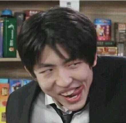 去年买不起的 24GB+1TB 顶配手机,现在价格彻底崩了