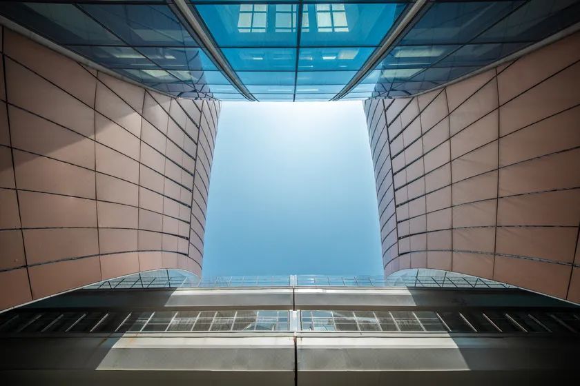 老蛙12mm F2.8评测 轻量化全幅自动对焦头的进化