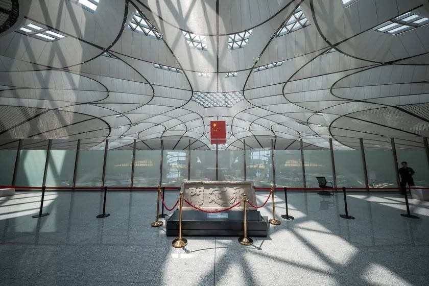 老蛙12mm F2.8评测 轻量化全幅自动对焦头的进化