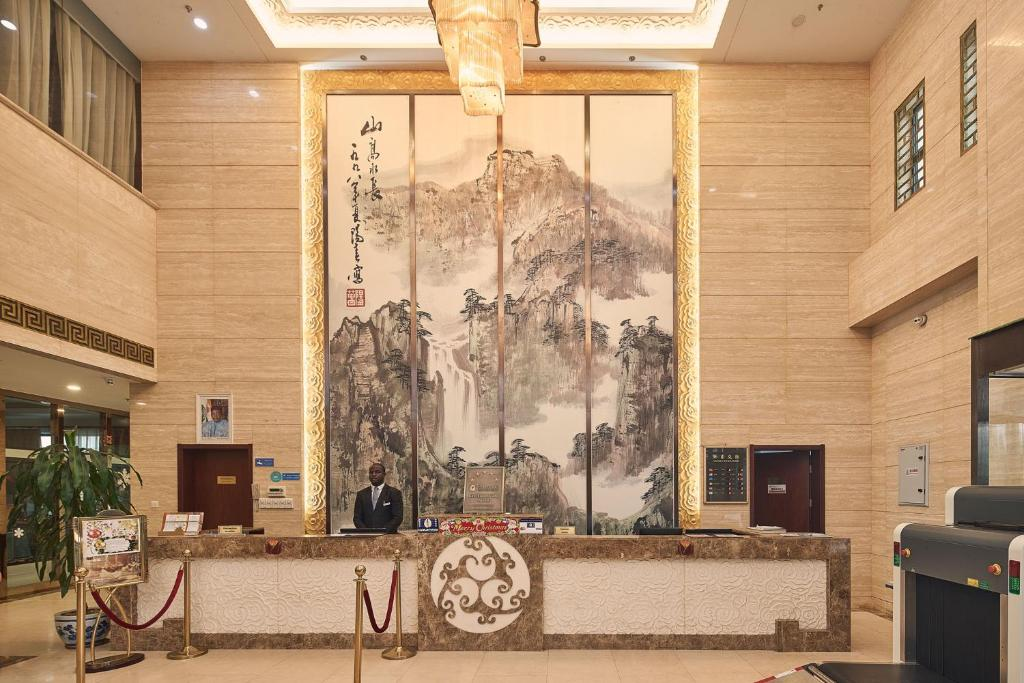 ▎尼日尔阳光国际酒店。图源：Nova News