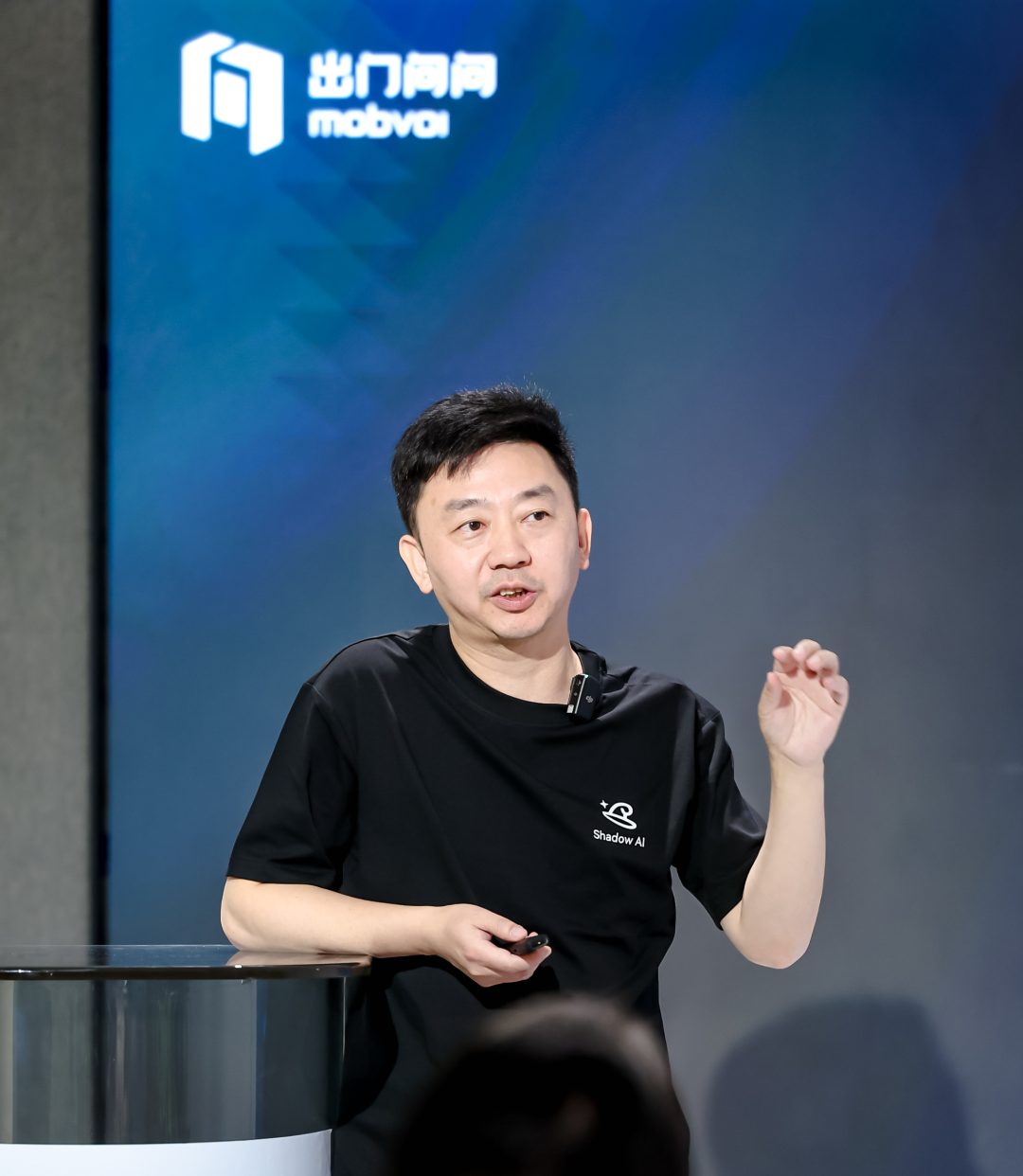 一个被 AI 硬件伤害了十年的创业者,又做了一个 AI 硬件