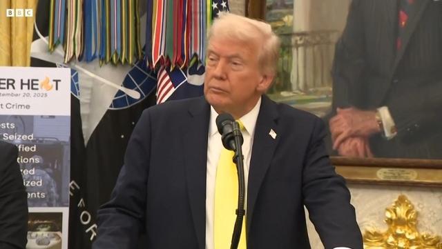 当天特朗普接受媒体采访