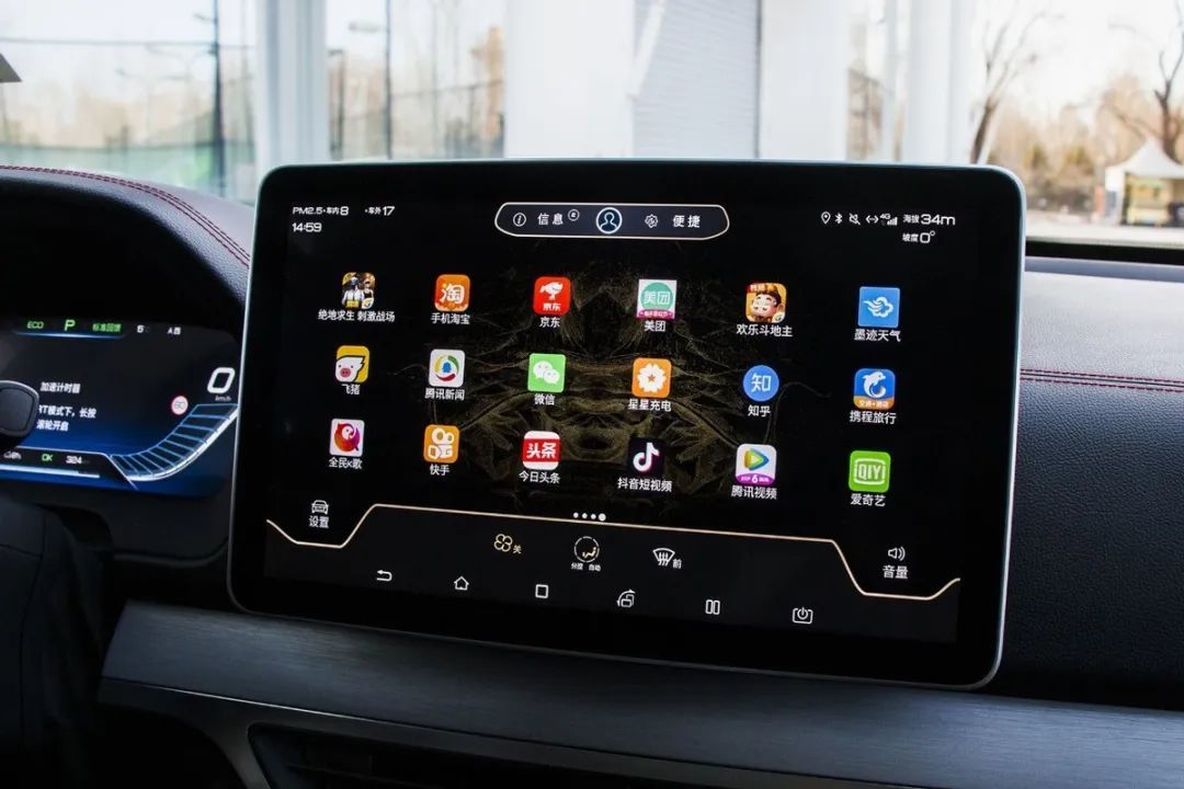 新一代CarPlay来了,但这里早没了它的位置