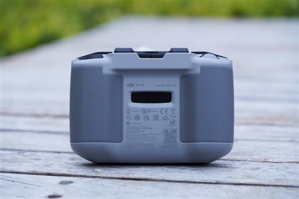 会飞的跟拍摄影师！大疆DJI Neo 2图赏