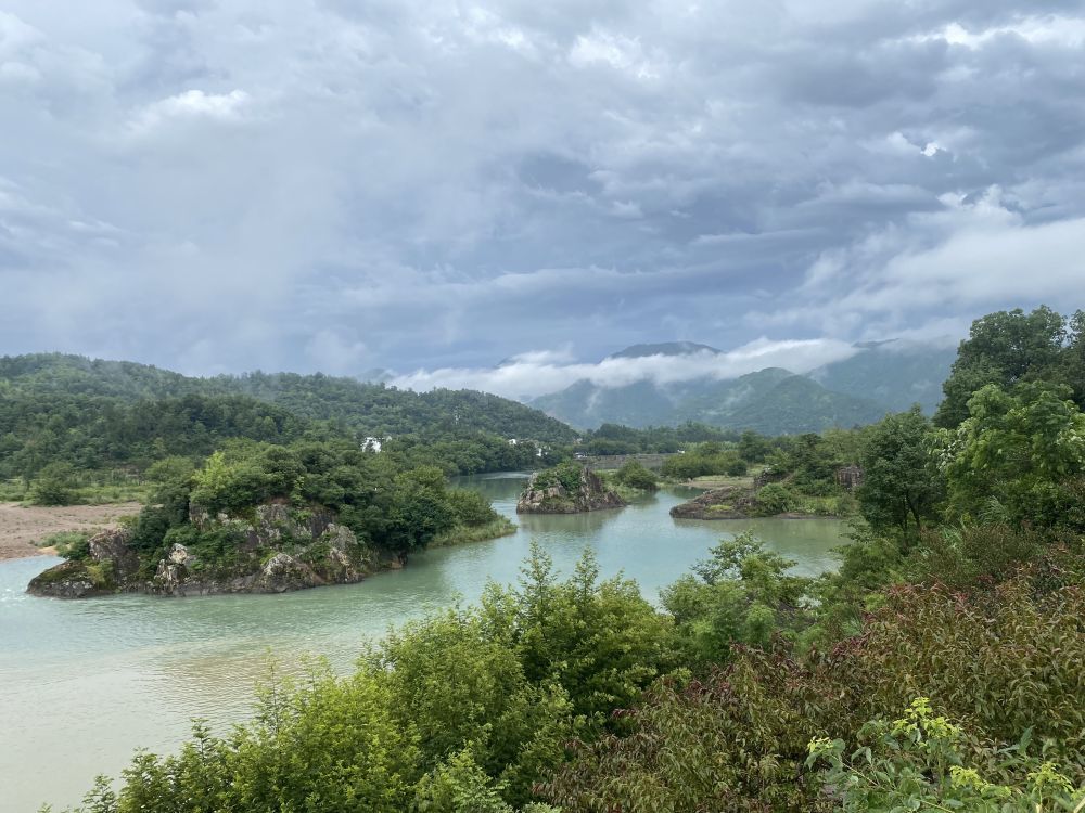 图为温州永嘉楠溪江一景。新华社记者魏一骏 摄