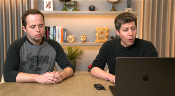 奥特曼直播挨骂 网友的攻击性给人看乐了