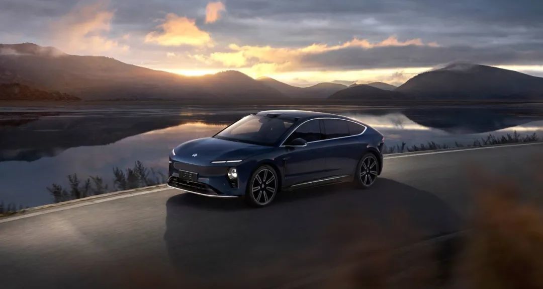 余承东回应新机定价过高/李荣浩怒斥网易云音乐,官方致歉/蔚来亏损扩大,李斌:有信心 Q4 盈利