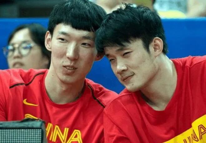 周琦小丁2人泡汤,睢冉挖赵睿,辽宁续约前锋,广厦争琼斯3人留美