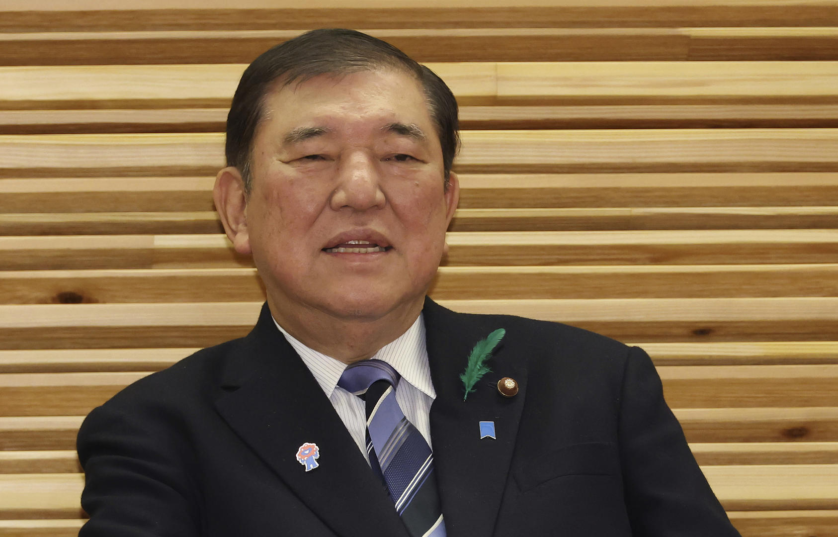 ▲当地时间4月18日,日本首相石破茂在首相办公室参加内阁会议。图据视觉中国
