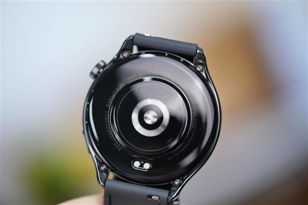 内置玄戒T1芯片!小米手表S4 eSIM 15周年纪念版图赏