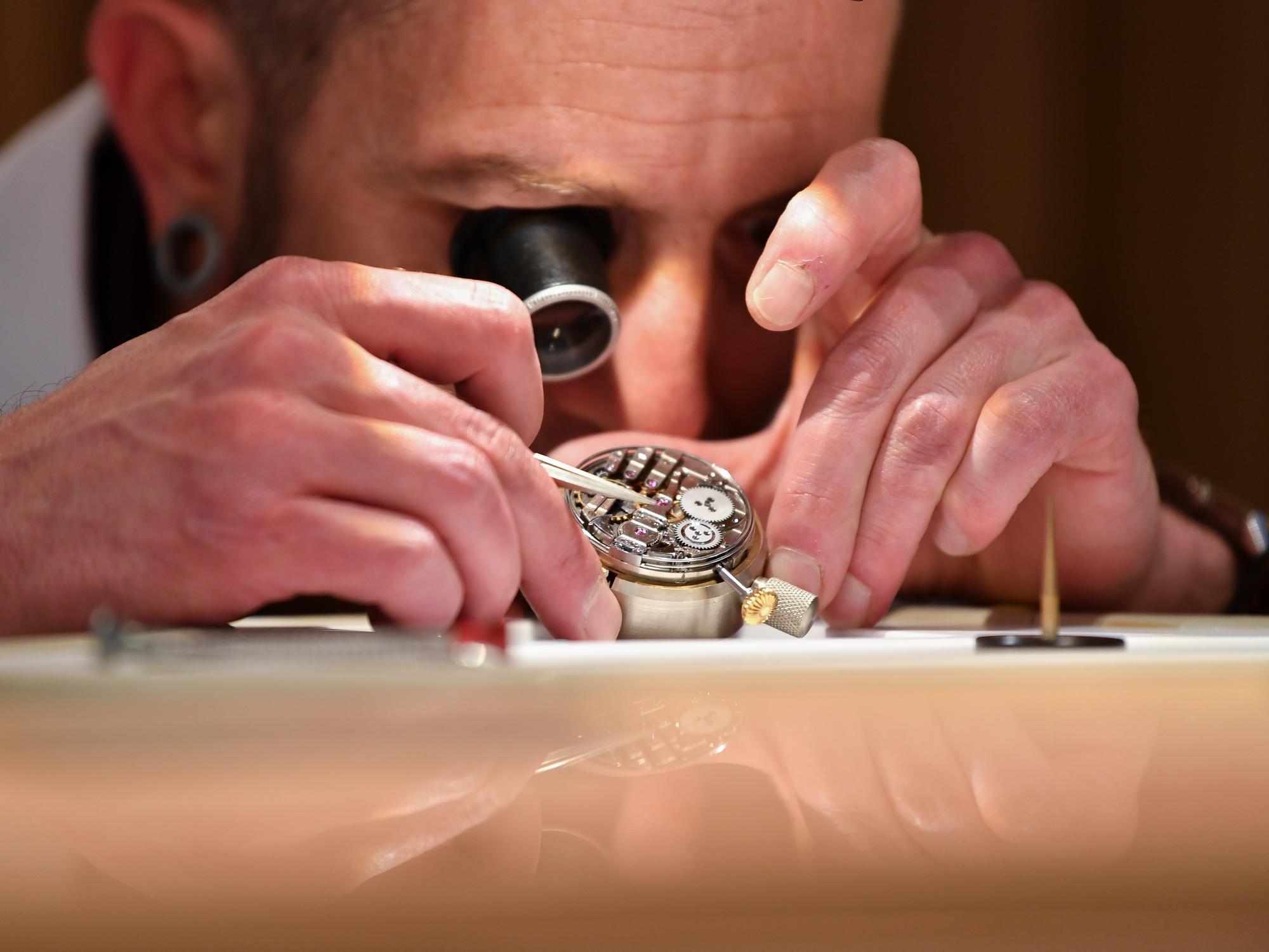 被美國關稅大棒“敲懵”后,瑞士苦覓良策