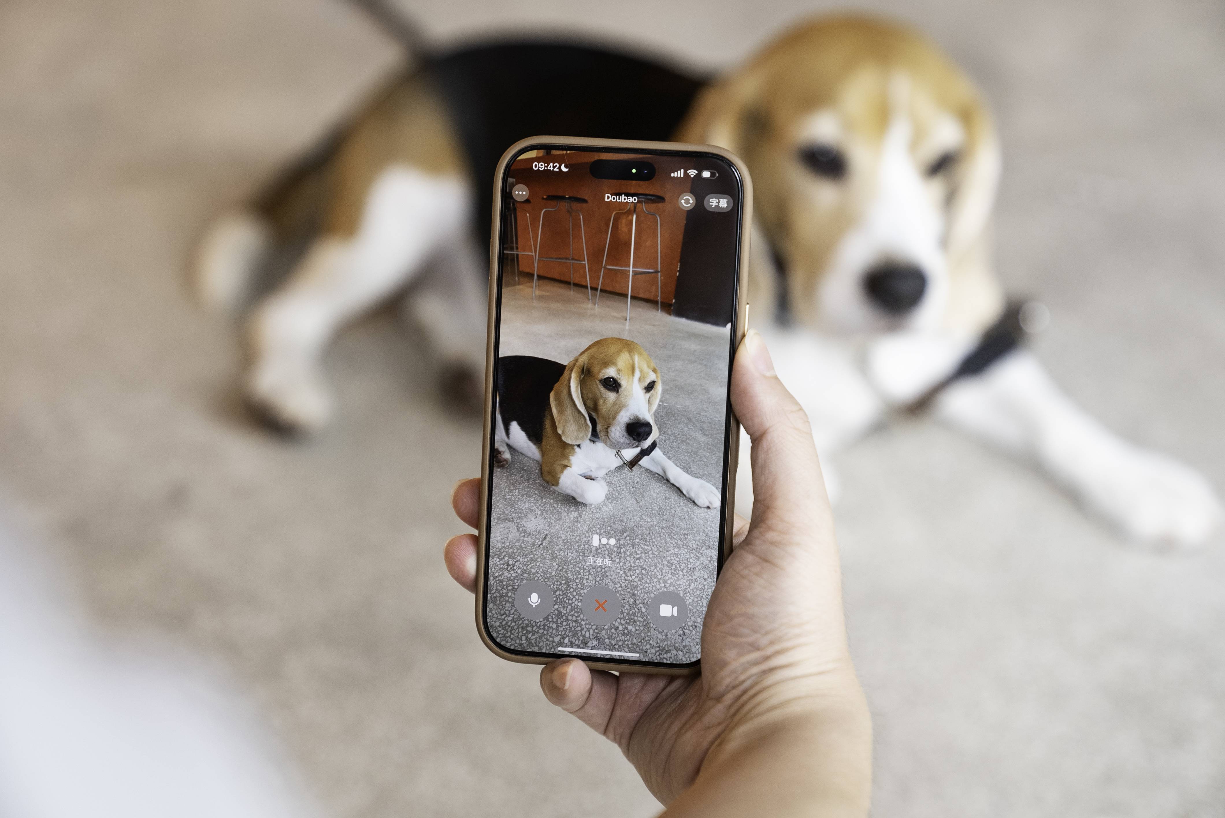 极限测试豆包视频通话,聊了一天一夜后我发现事情并不简单