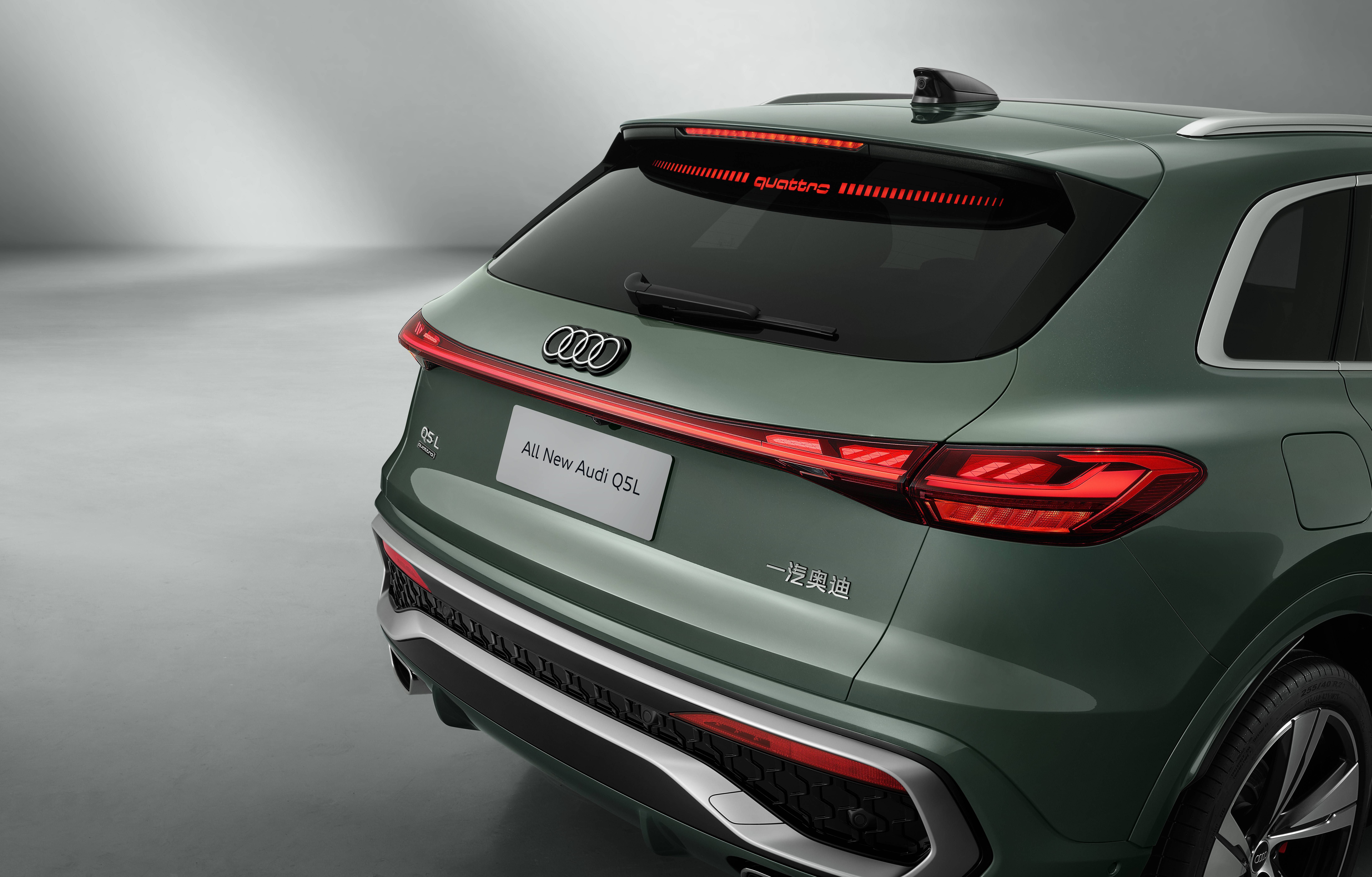 告别复古内饰,奥迪新 Q5L / A5L / A5L Sportback 亮相并将搭载华为智驾