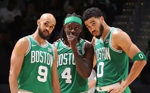 杰伦布朗正式确立球队老大地位,塔图姆面临nba生涯最大危机