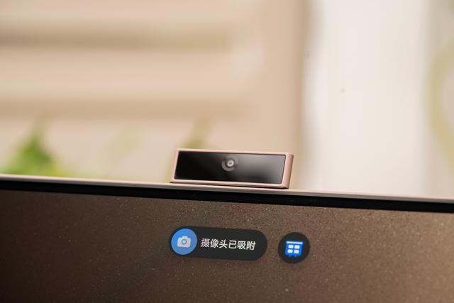 荣耀MagicBook Art 14图赏:“1000g+1cm”的绝美轻薄本