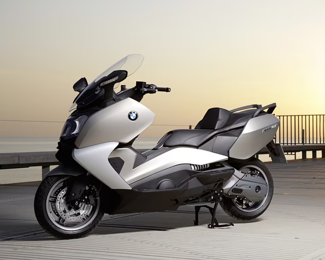 打不过就加入?下一代宝马X5居然要上增程