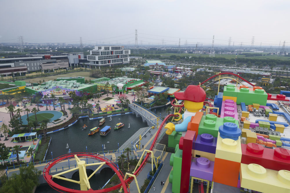 9月12日拍摄的上海乐高乐园度假区。新华社记者王翔 摄