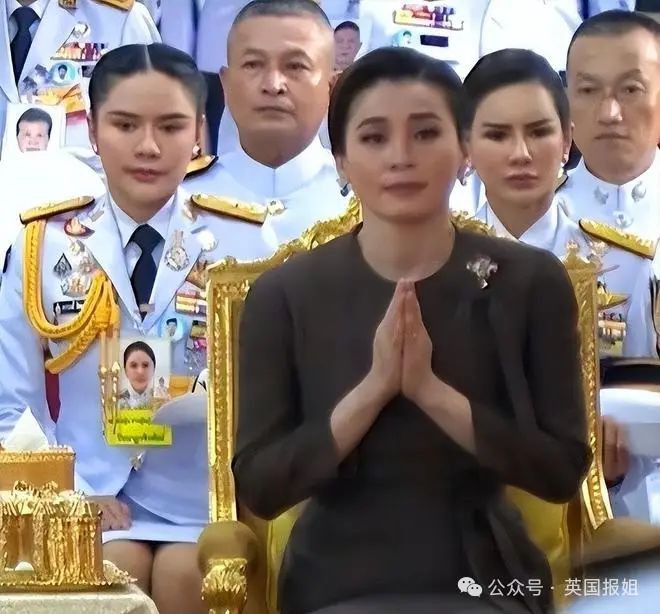 欧拉弄、苏提达、另一位神秘女官