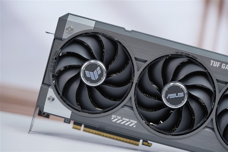 Blackwell的甜点来了!NVIDIA RTX 5060 Ti首发评测:8GB疯狂爆显存 16GB正好