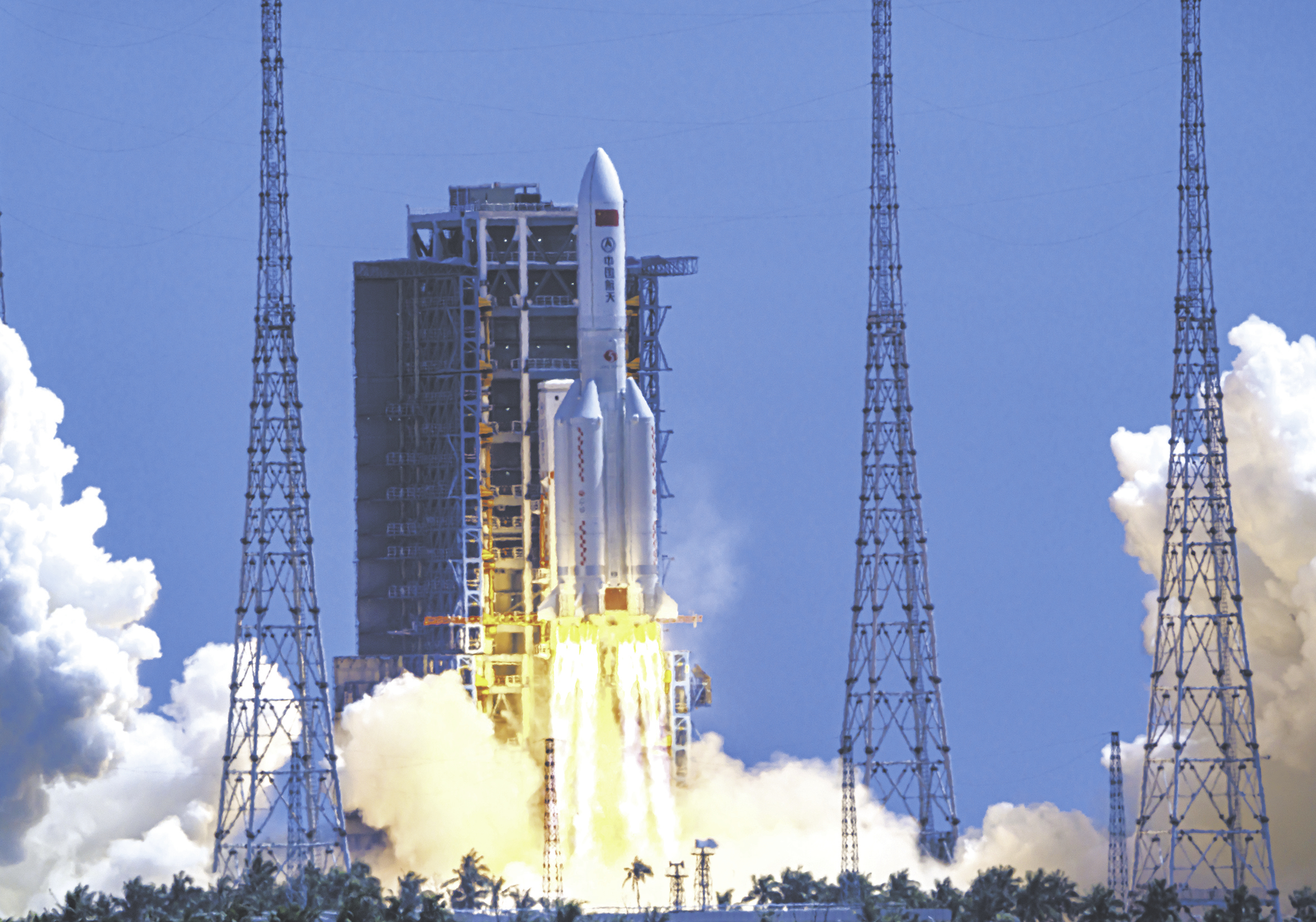 8月13日,长征五号乙运载火箭将卫星互联网低轨08组卫星送入轨道。