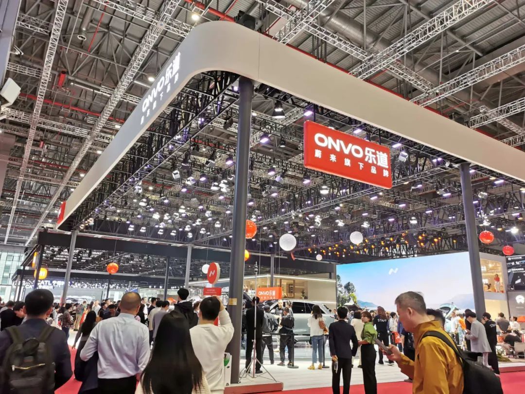 组织架构密集调整还不够?蔚来三品牌被曝将“深度整合”,乐道部分职能部门由李斌直管