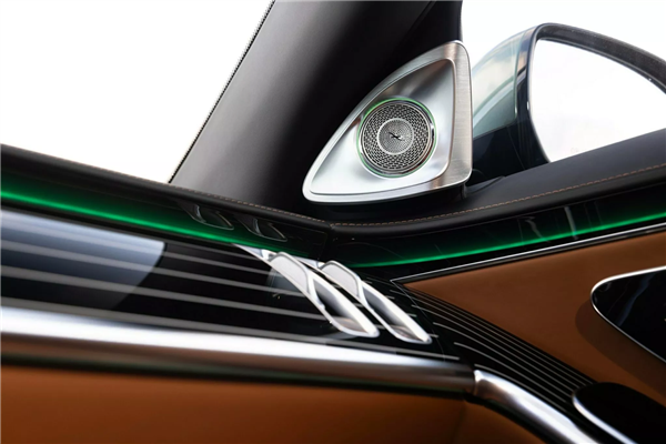 621马力V12大心脏!顶级奢享迈巴赫S680限量版亮相