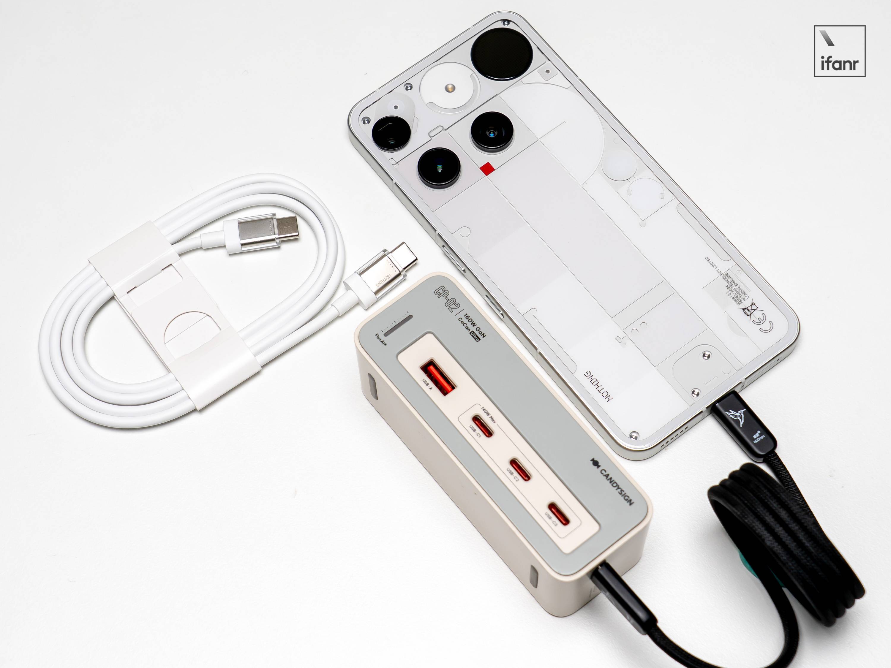 Nothing Phone(3) 图赏:透明设计再进化,好怪好喜欢