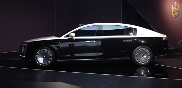 余承东:时代旗舰尊界S800将登上春晚舞台