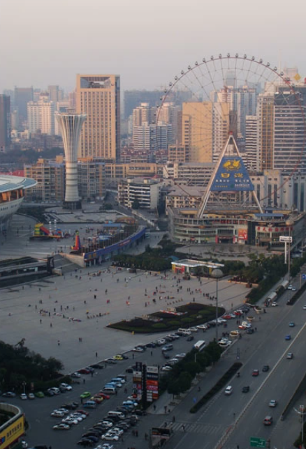 2007年,贺龙体育中心。(图/被访者供图)