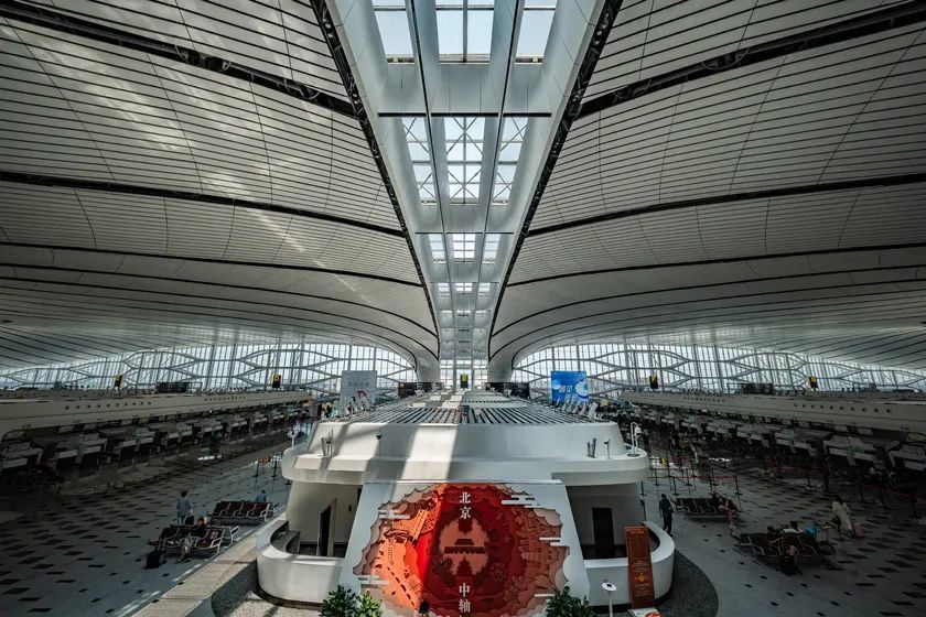 老蛙12mm F2.8评测 轻量化全幅自动对焦头的进化