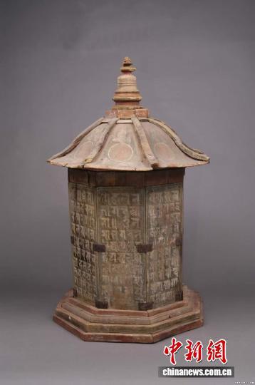 图为武威市博物馆馆藏的西夏木缘塔　资料图　武威市博物馆供图