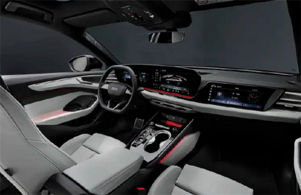 不再沉稳老气!全新奥迪A6三厢版实车提前曝光:扁平化设计焕然一新